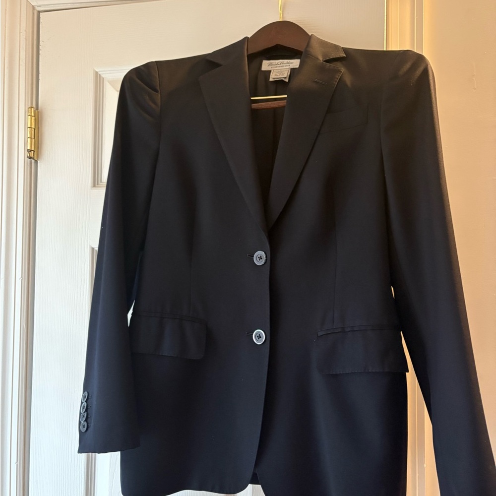 Vintage Brooks bros pant suit. Silk lined. Dry clean only .